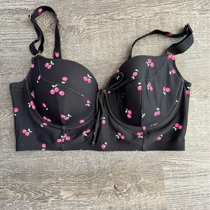 Smart & Sexy Swim bikini top size 36d